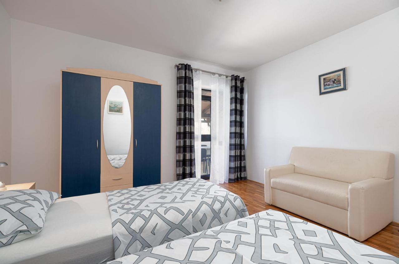 Dvi Ulike Apartment Labinci Bagian luar foto