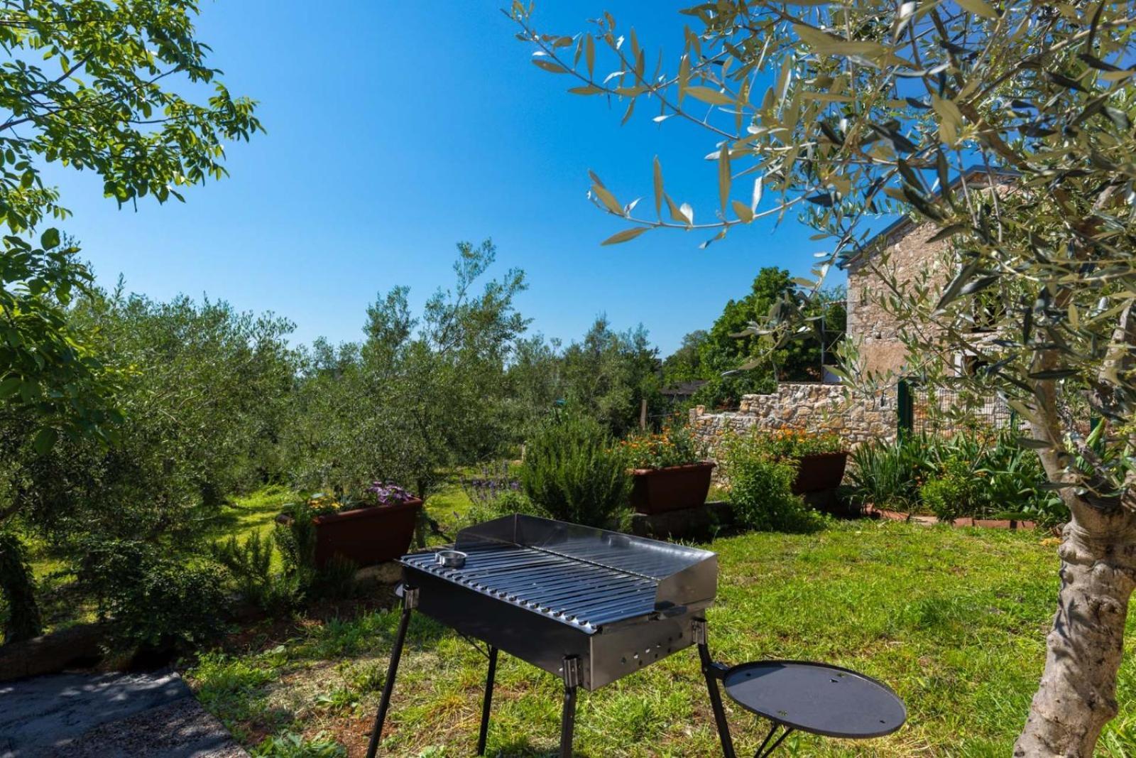 Dvi Ulike Apartment Labinci Bagian luar foto