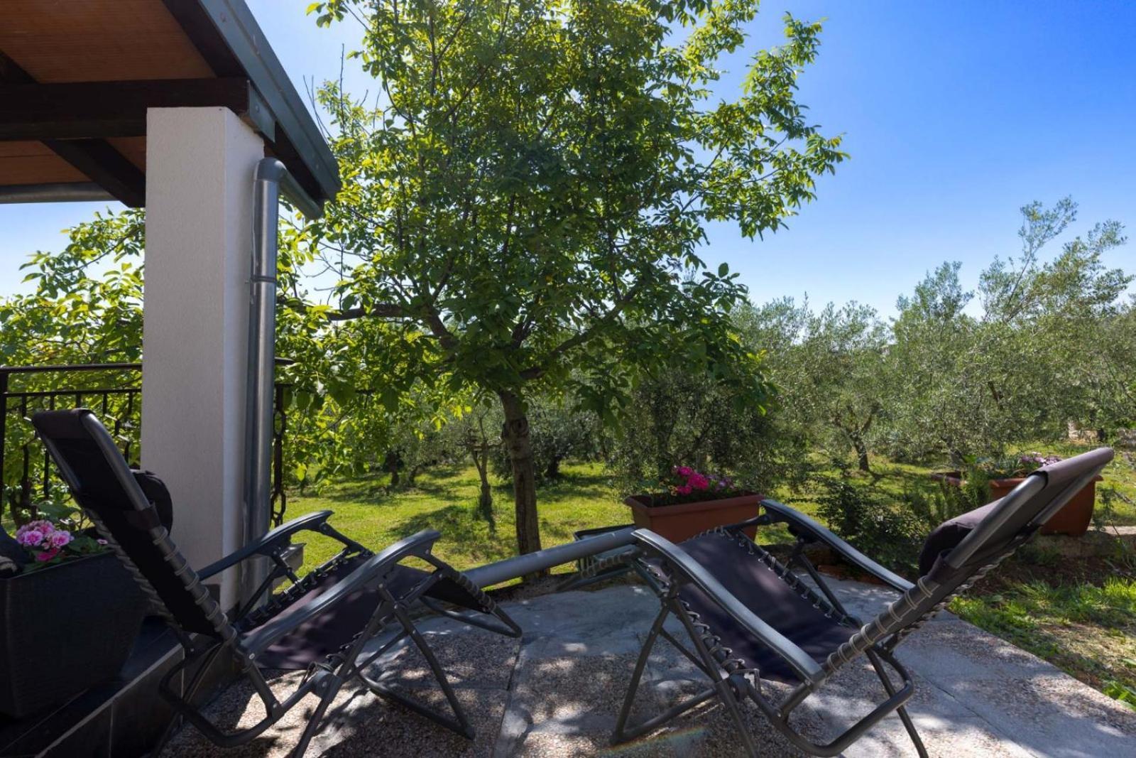 Dvi Ulike Apartment Labinci Bagian luar foto